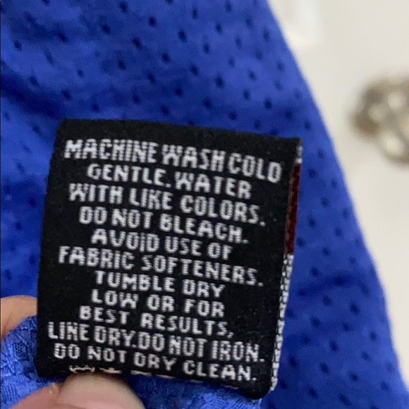 Avalanche Weather Shield Jacket - EUC Size Small - Picture 14 of 15